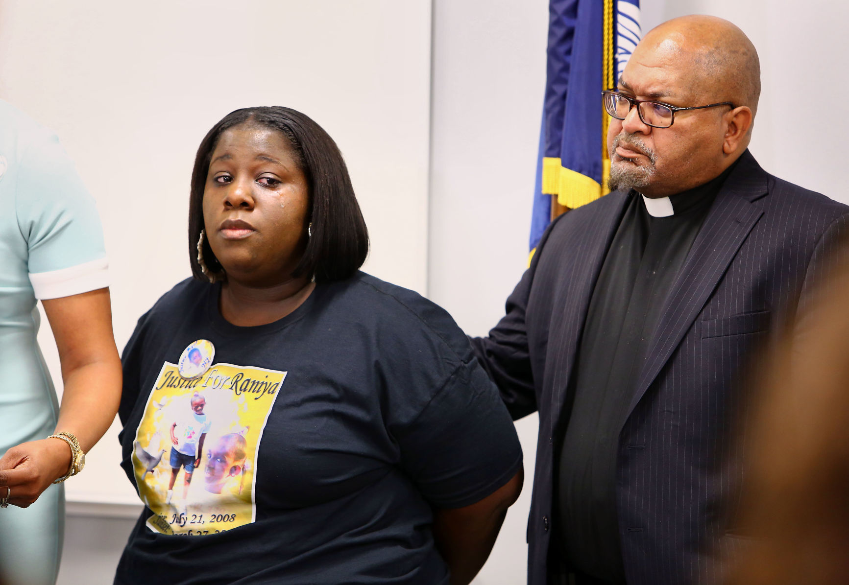 SECONDARY OR INSIDE tear press conf Raniya Wright death.jpg